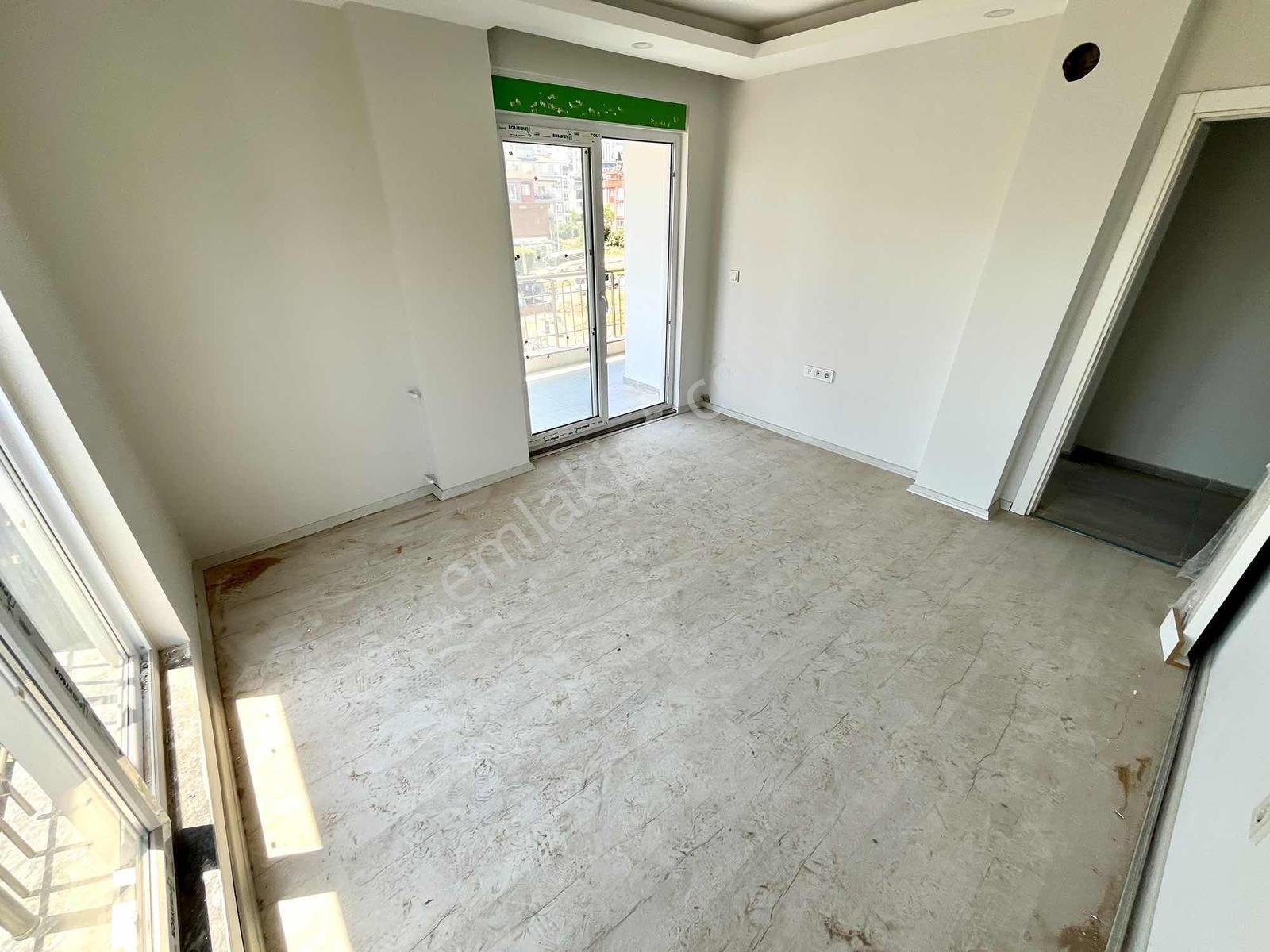 Sıfır İskanlı 3+1 Full Kredili Tramvaya 800 M Eminevim'e Uygun - Görsel 34