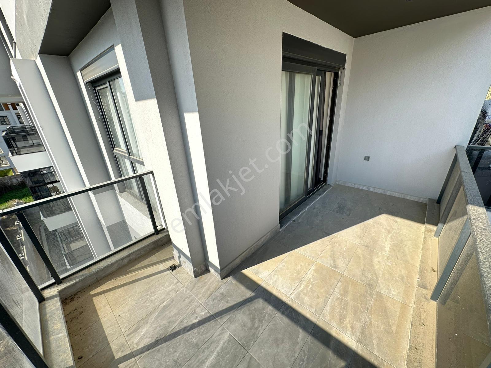 Satılık 1+1 Eşyalı Daire - Görsel 19