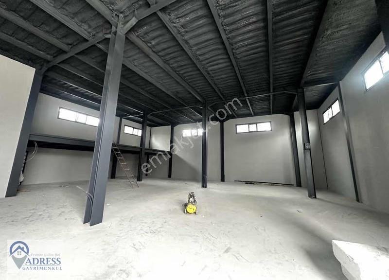 Ticari Kampüs! Toplam 2000 M² Lojistik & Yönetim Üssü!!! - Görsel 3