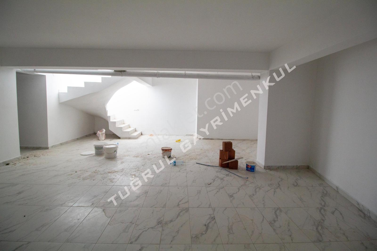 Çalı Merkez'de Ana Cadde Üstü Kiralık Dükkan Çift Kat 600m2 - Görsel 14