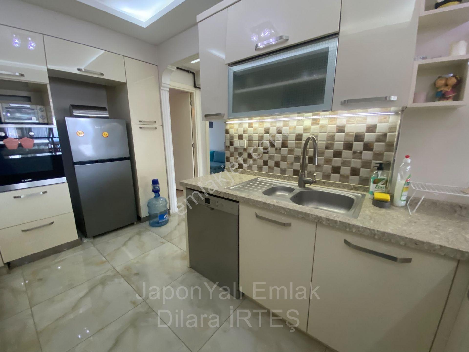 Mithatpaşa Cadde Yakını Deniz Manzaralı Full Eşyalı Kiralık Dair - Görsel 14