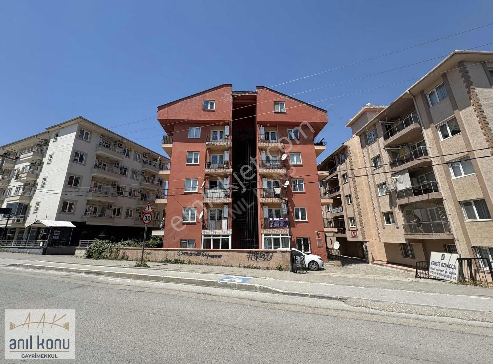 Anıl Konu'dan Görükle'de Kkiracısız 1+1 Eşyalı Satılık Daire