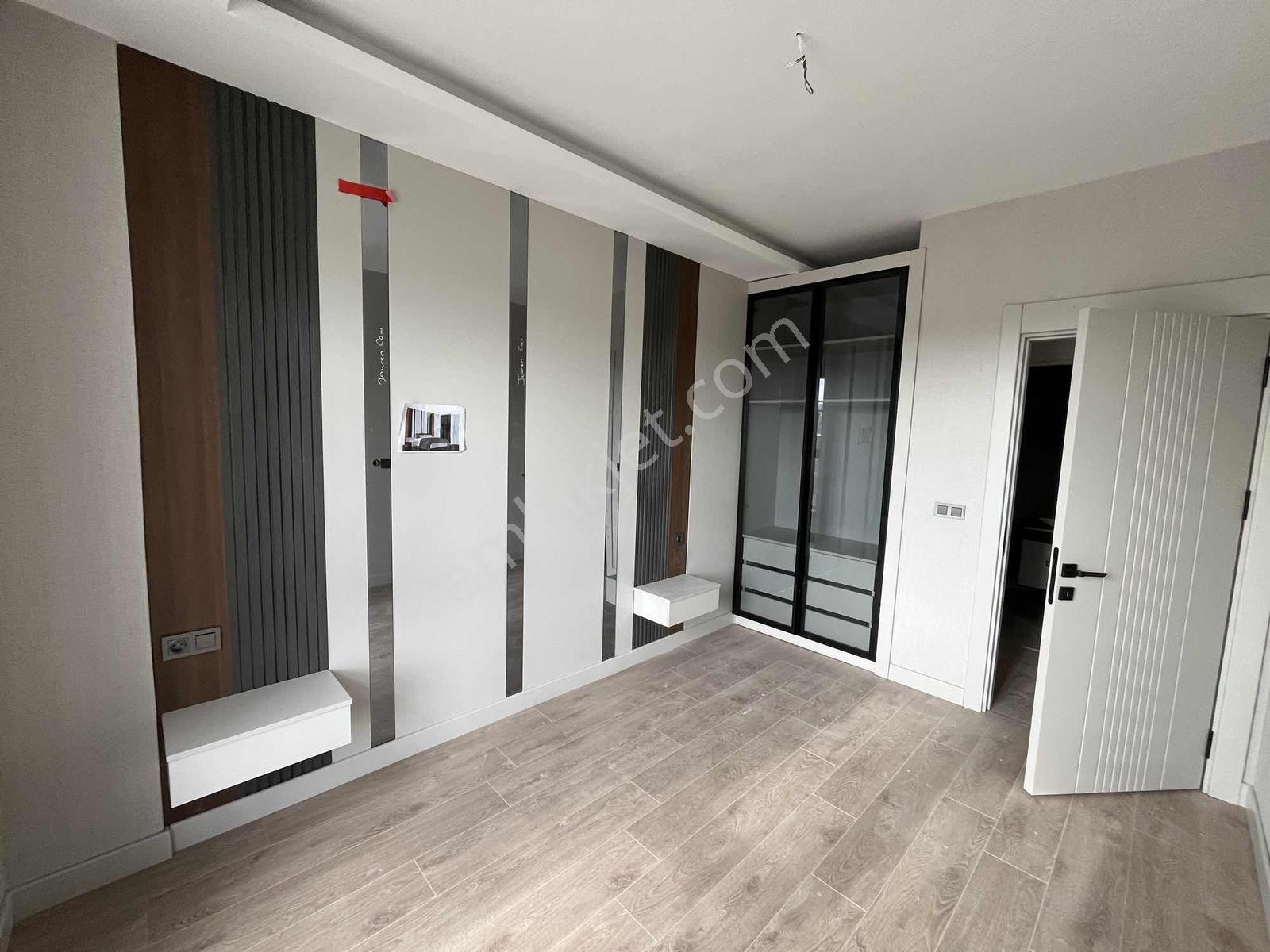Esenboğa Mahallesinde Lüx Yapılı Sitede Satılık Daire - Görsel 14