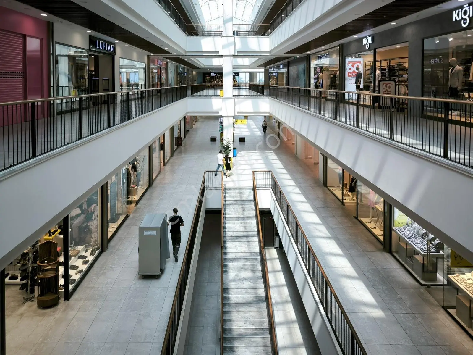 Aydın Efeler Ops Mall Avm'de Yatırıma Uygun Satılık Mağaza - Görsel 2