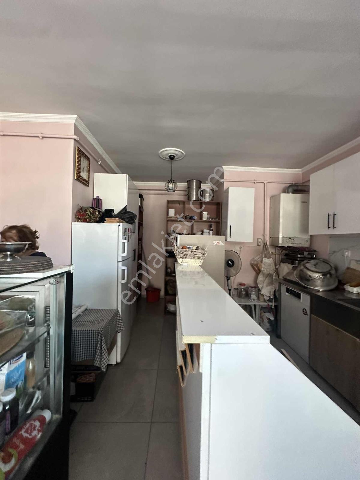 Rumeli Okullar Bölgesinde Kiralık Dükkan - Görsel 2