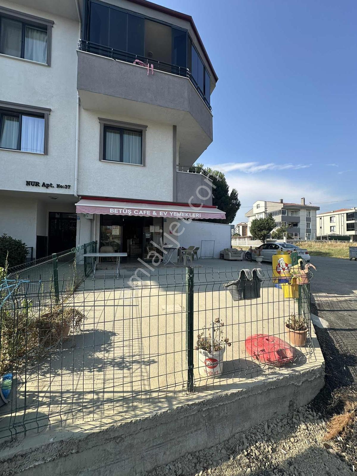 Rumeli Okullar Bölgesinde Kiralık Dükkan - Görsel 8