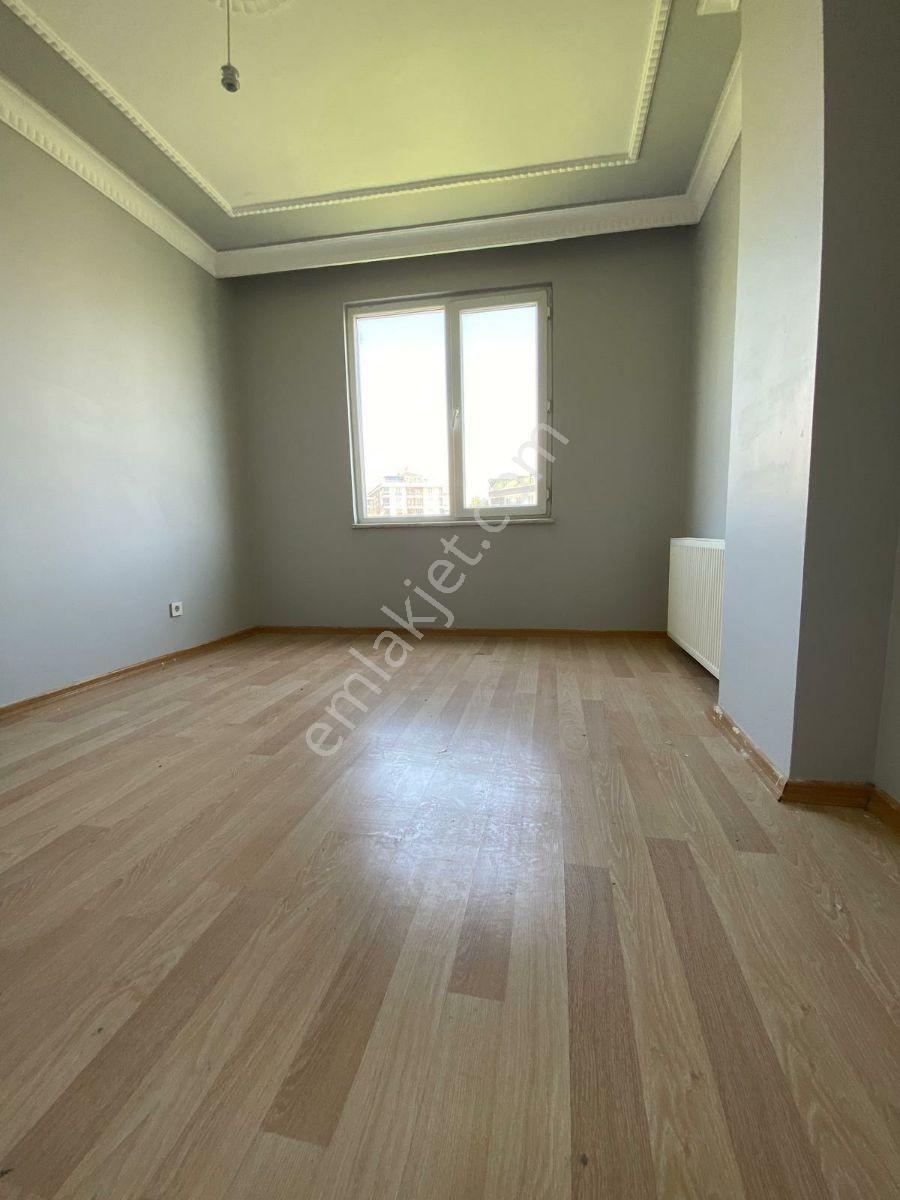 Beylikdüzü Kavaklı Mahalleainde 2+1 80 M2 1 Kat - Görsel 11