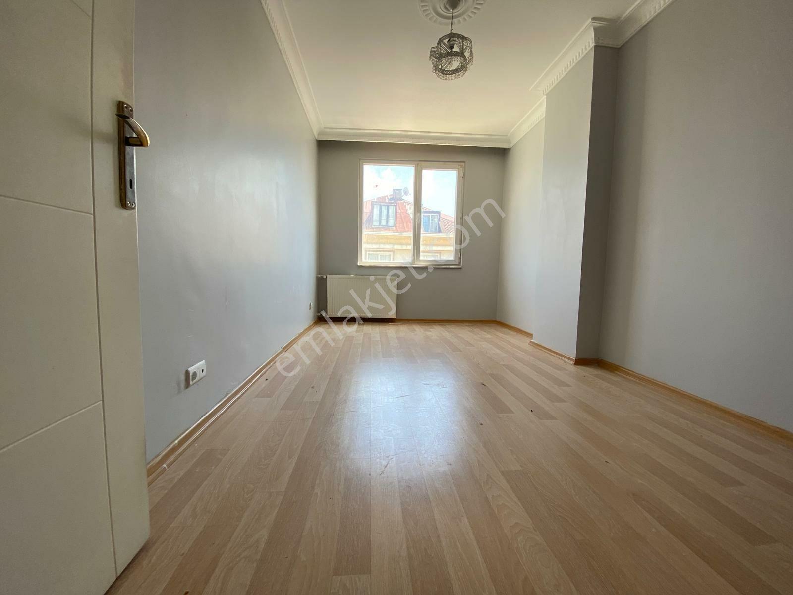 Beylikdüzü Kavaklı Mahalleainde 2+1 80 M2 1 Kat - Görsel 9