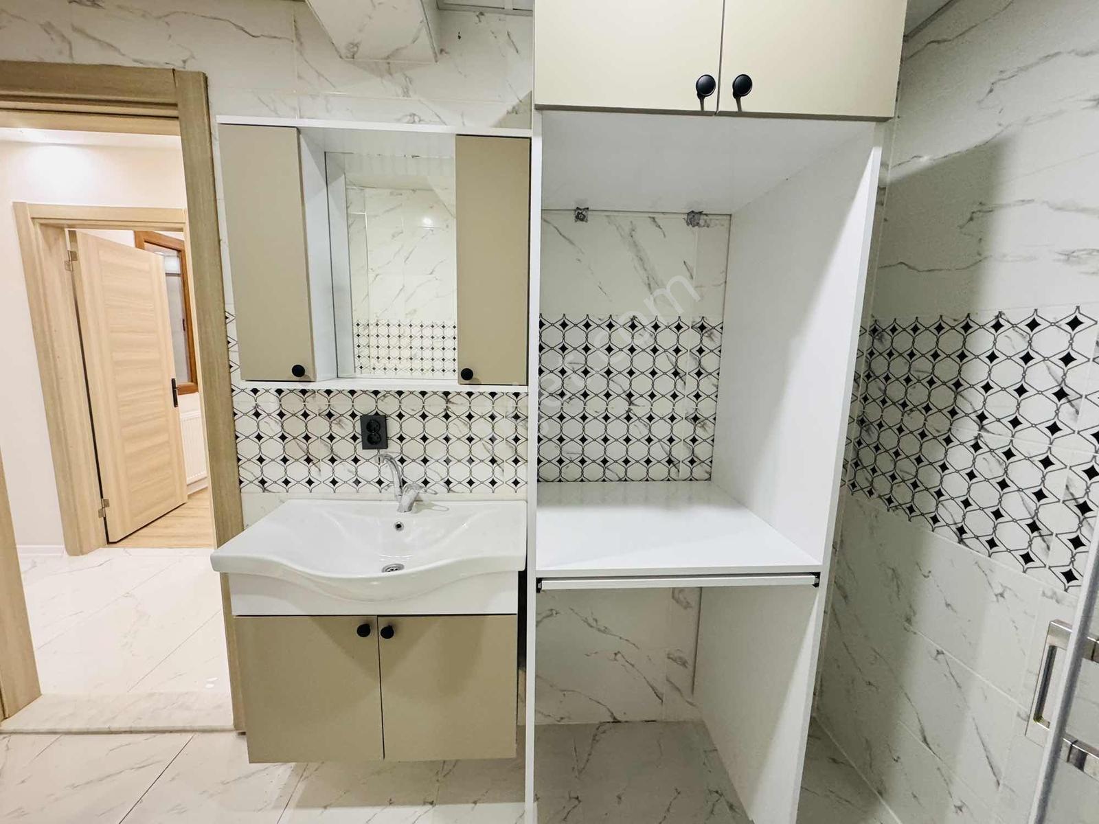 Asil Emlak'tan Muradiye Mah'sinde 2+1 Satılık Daire - Görsel 4