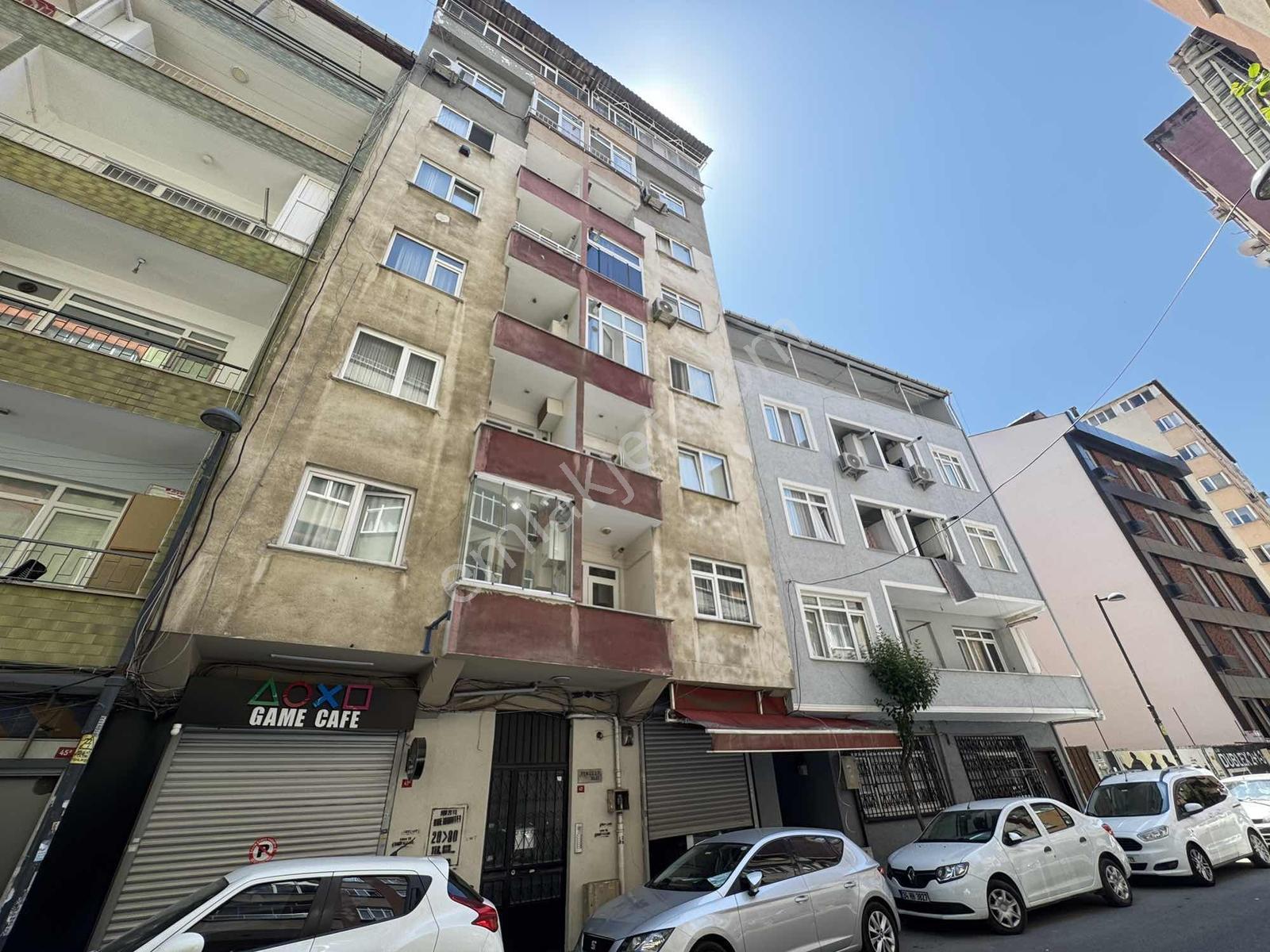 Esentepe'de Metroya Yakın Asansörlü Binada Satılık 2+1 Daire - Görsel 26