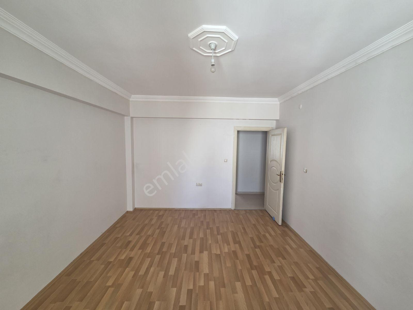 Depozito Yok! Üniversiteye Yürüme Mesafesinde 3+1 Kiralık Daire - Görsel 11