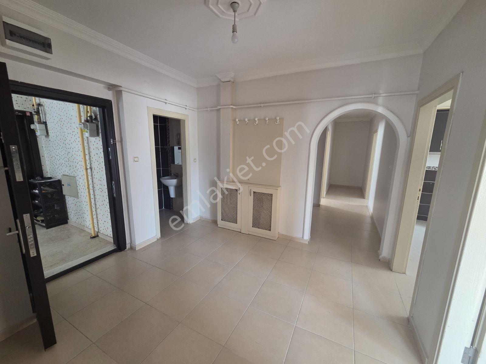 Depozito Yok! Üniversiteye Yürüme Mesafesinde 3+1 Kiralık Daire - Görsel 18