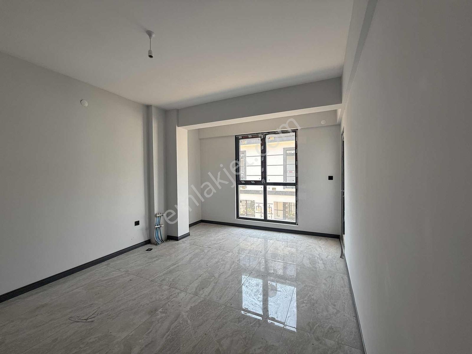 Tarcanlardan Başiskele Yenişehirde Kiralık 4+1 Lüks Villa - Görsel 9