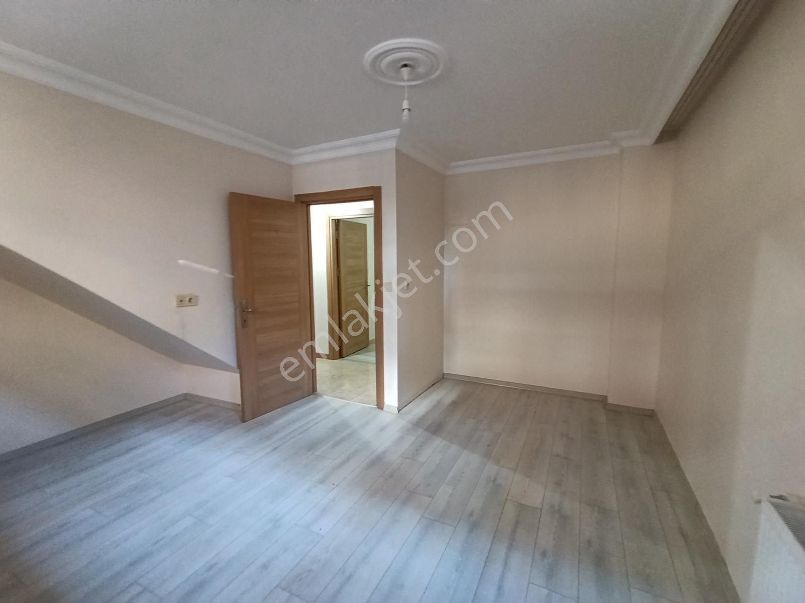 Ortadağ Merkezde Kiralık 4+1 Ters Dubleks Daire - Görsel 8