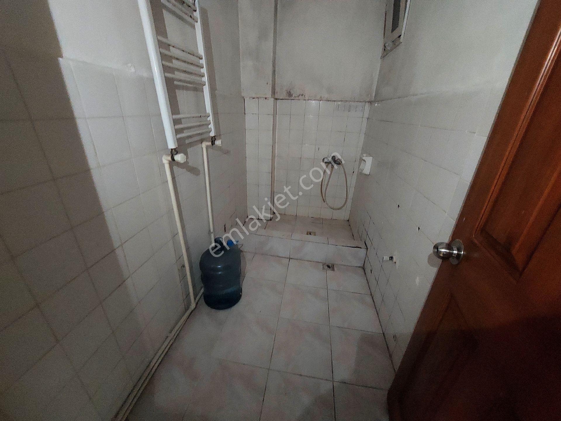 Gazi Osman Paşa Fevzi Çakmak Mahallesinde Kiralık 2+1 95 M2 Daire - Görsel 13