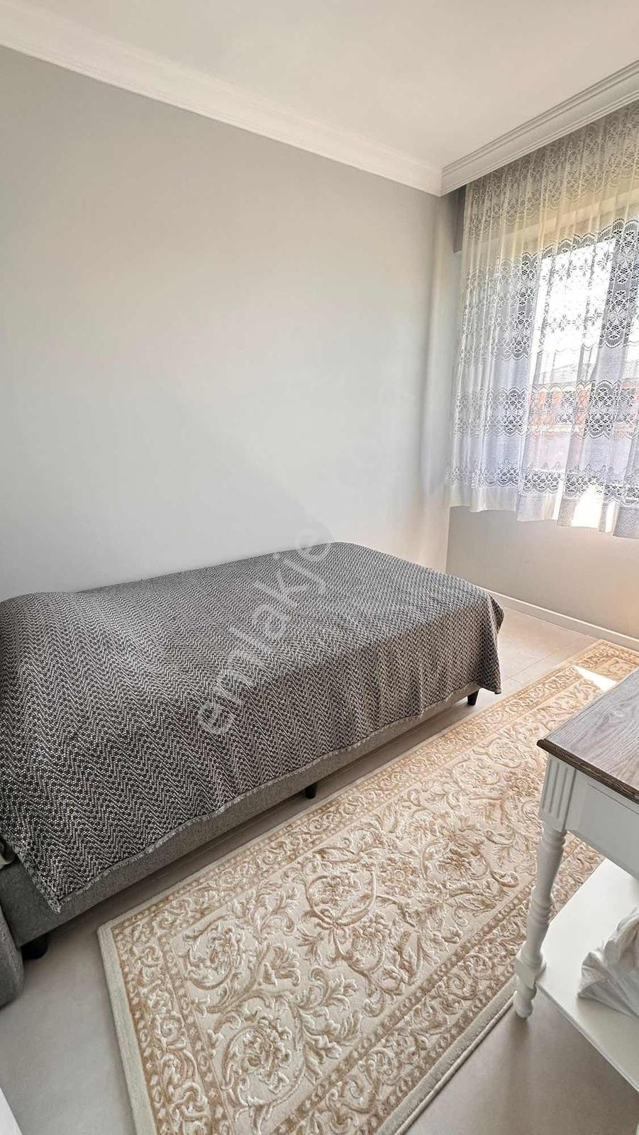 Özmen Emlak İnşaattan Kiralık 3+1 Villa - Görsel 27