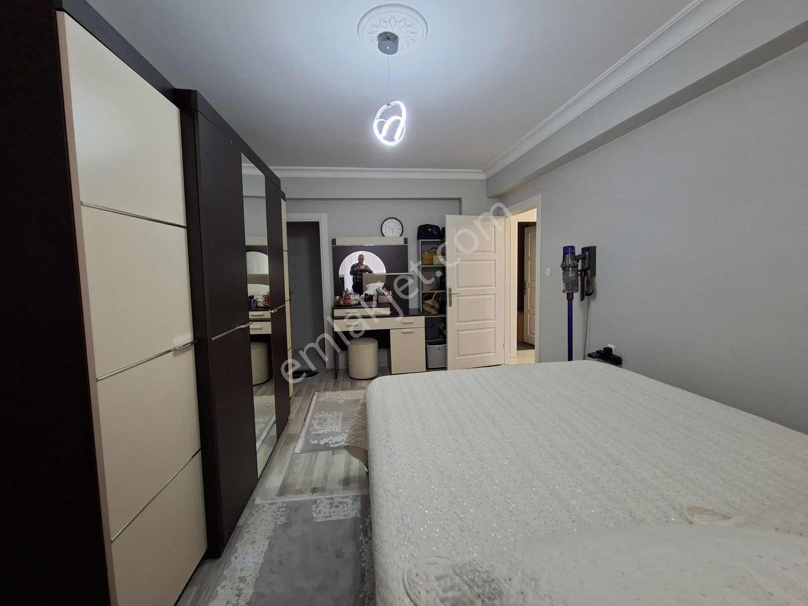 Merkezi Konum Caddedibi 3. Kat Asansörlü Geniş Mt2 Full Yapılı! - Görsel 10