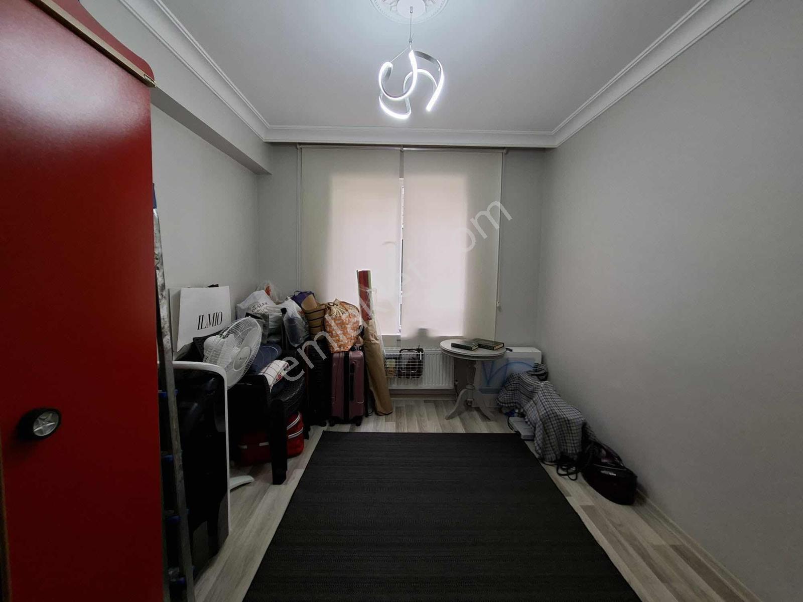 Merkezi Konum Caddedibi 3. Kat Asansörlü Geniş Mt2 Full Yapılı! - Görsel 18