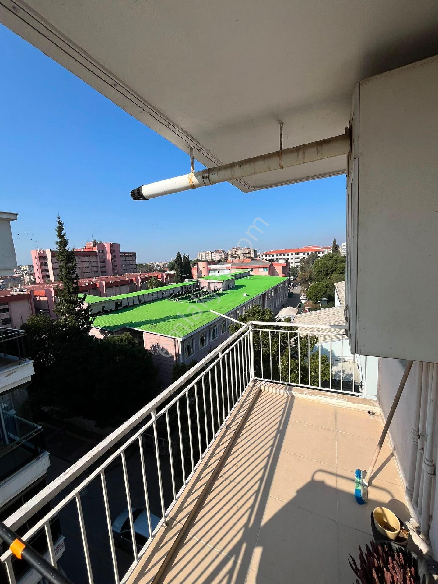 Aydın Efeler Eski Devlet Hastanesi Karşısında 2+1 Satılık Daire 115 M2 - Görsel 9