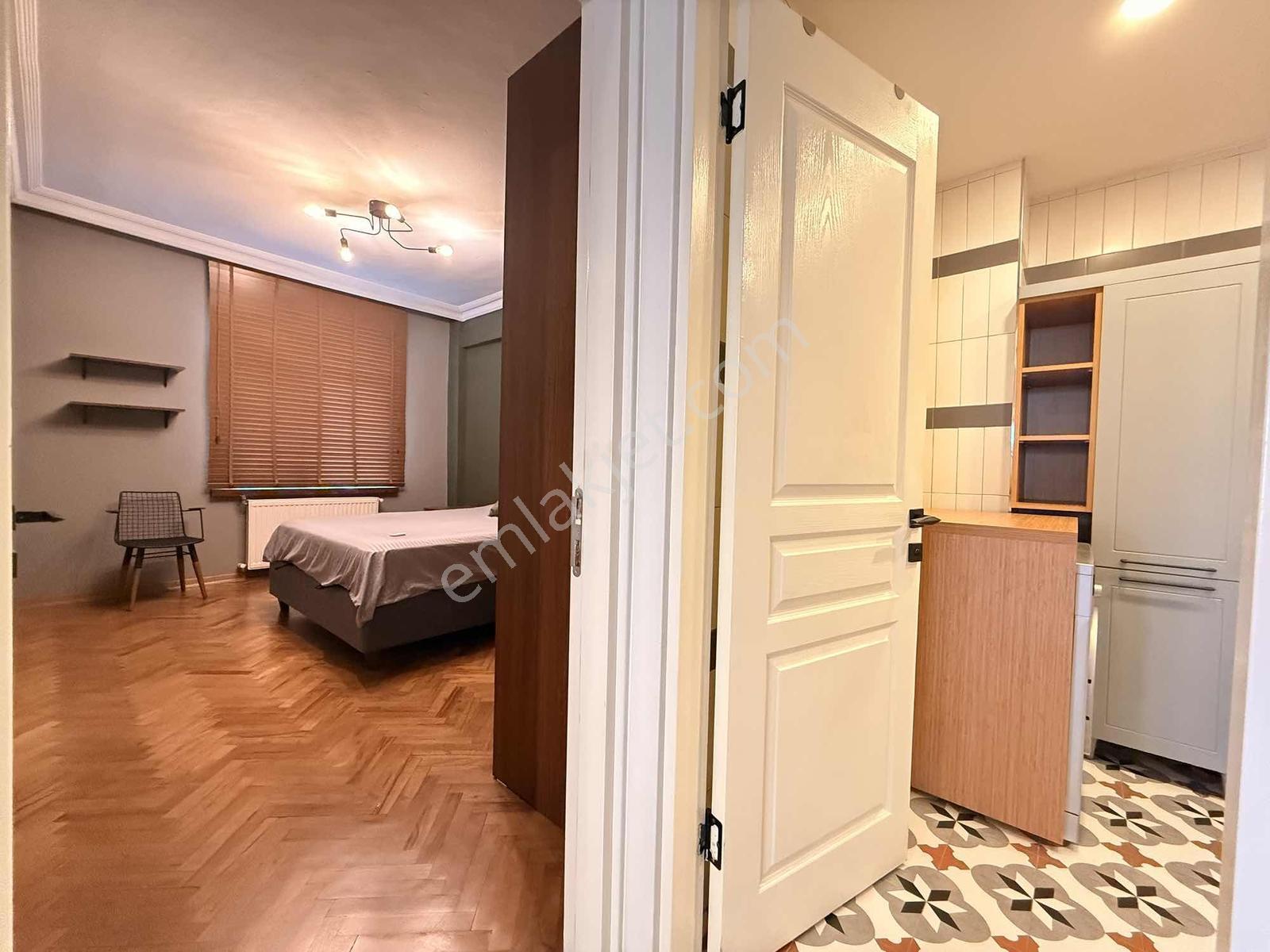 Etiler'de Yeni Tadilatlı Lüks Ve Yeni Eşyalı Kiralık 2+1 Daire - Görsel 22