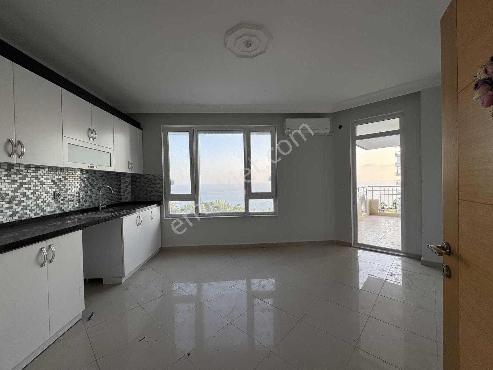 Uğur Kurtulmuş'tan Ülker Sitesi'nde Kiralık 3+1 Arakat Daire - Görsel 15