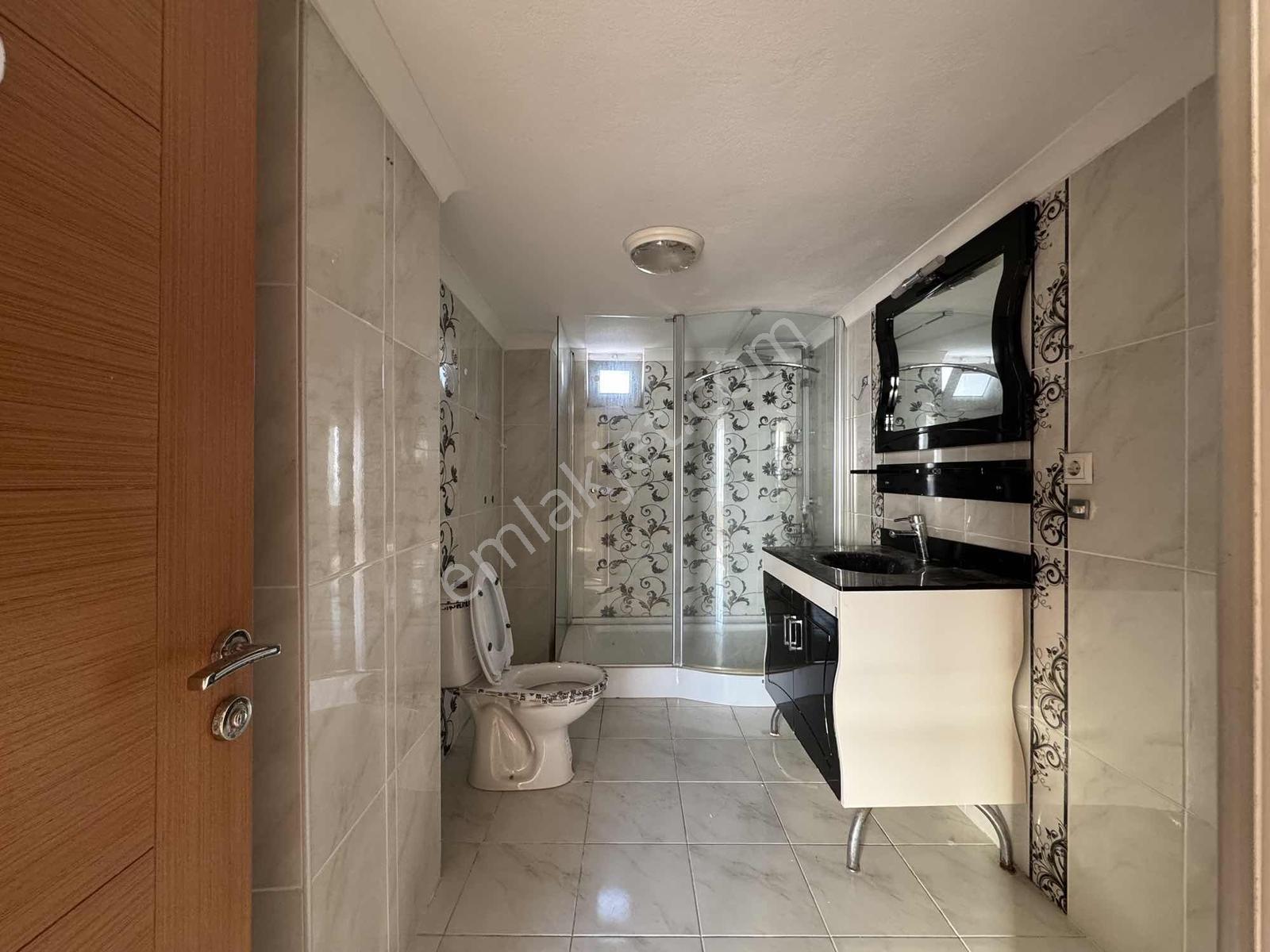 Uğur Kurtulmuş'tan Ülker Sitesi'nde Kiralık 3+1 Arakat Daire - Görsel 26