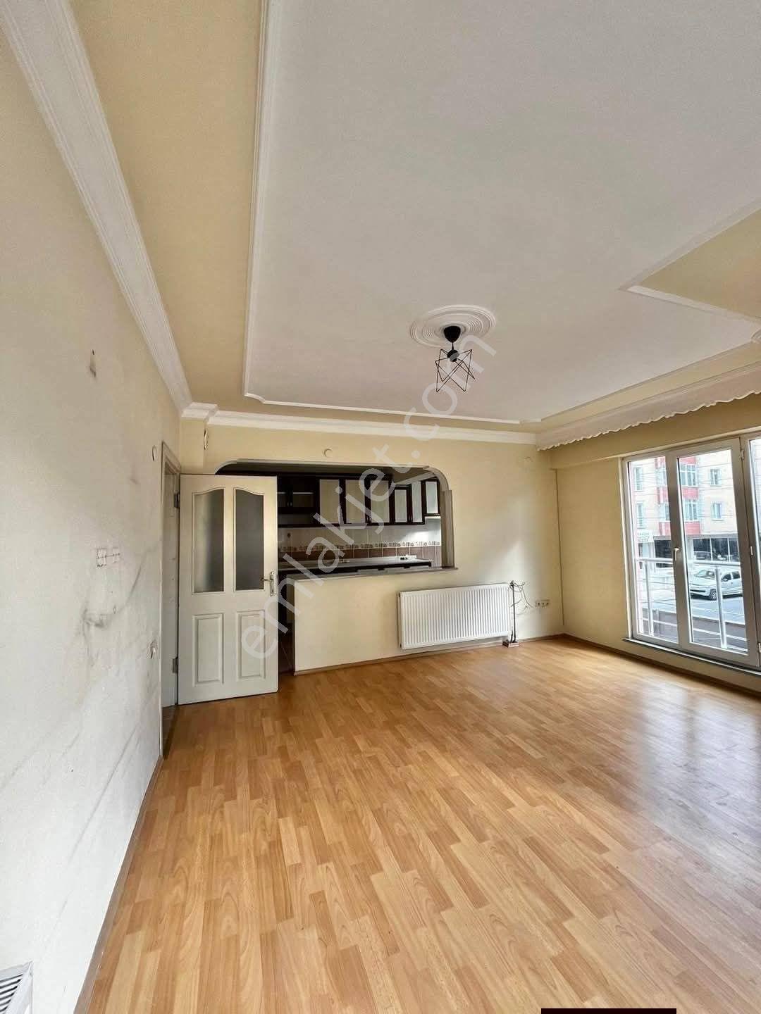 Kapaklı Vatan Caddesinde Cadde Cephe Kiralık Daire!!! - Görsel 8