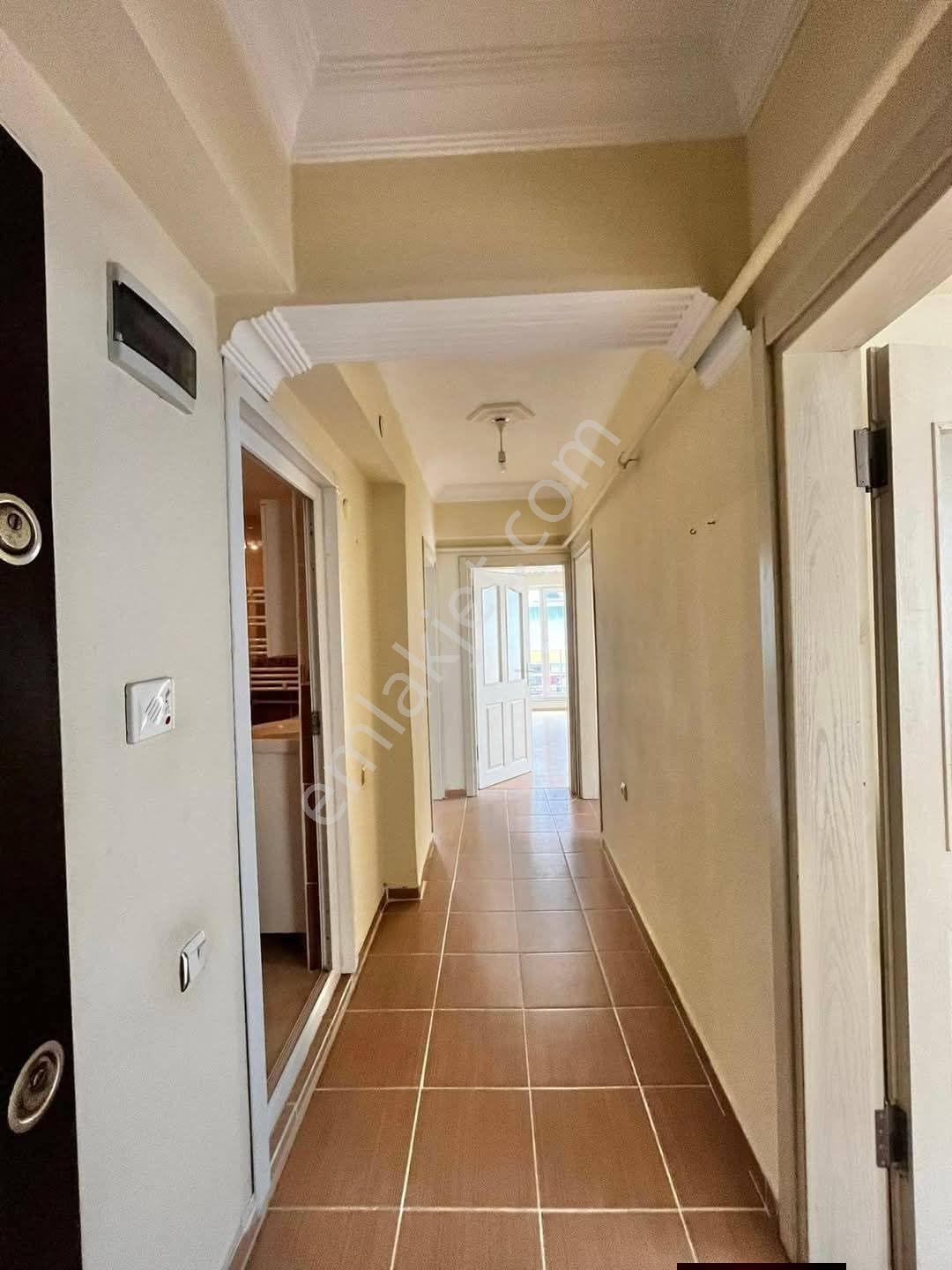 Kapaklı Vatan Caddesinde Cadde Cephe Kiralık Daire!!! - Görsel 16