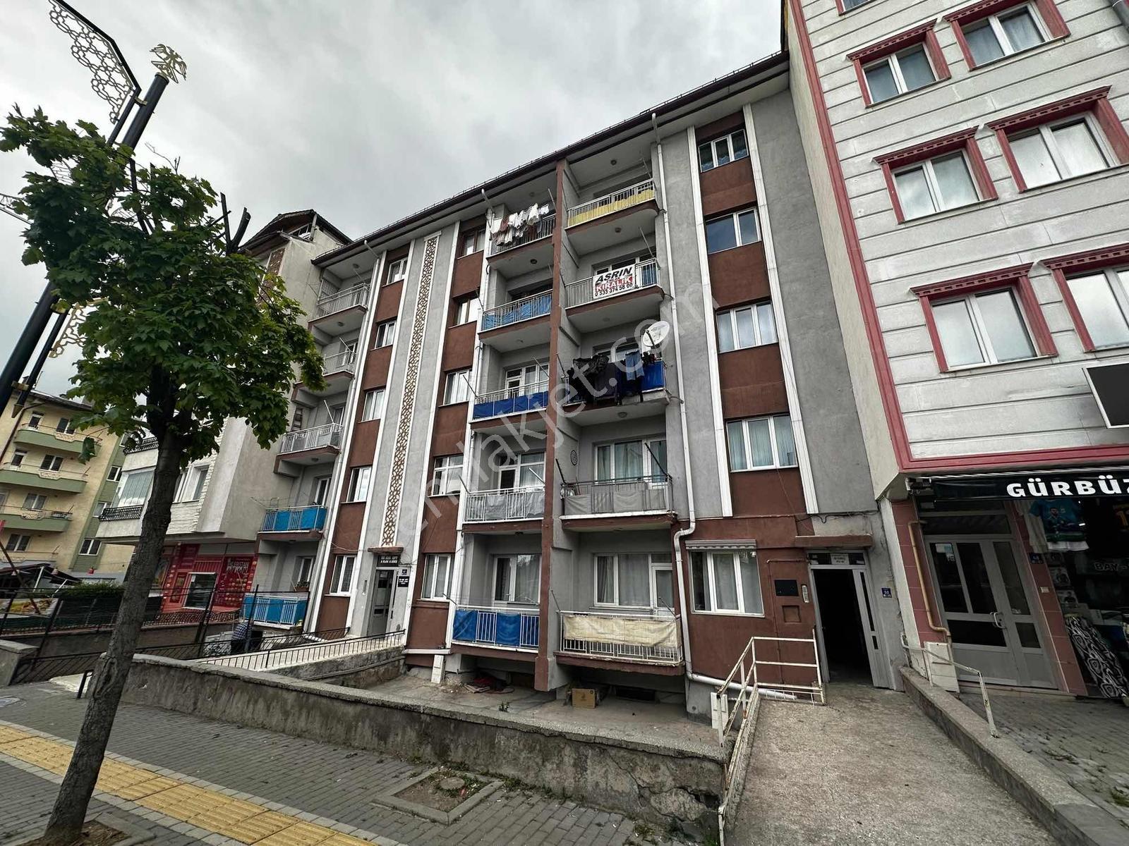 Asrın Emlak'tan Selçuklu Mh.kiralık 2+1 Kombili Temiz Daire - Görsel 3