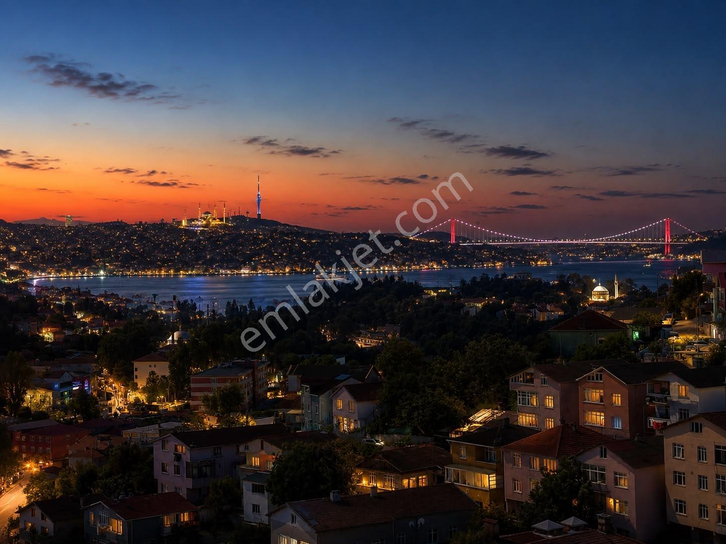 2 Köprü & Çamlıca Camii İle Eşsiz Manzaralı 3+1 Satılık Daire