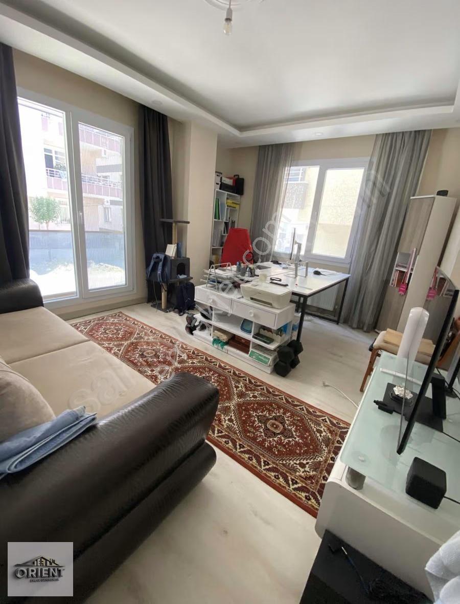 Metrobüse 3 Dk! Merkezde 3 Yıllık Aydınlık 2+1 Fırsat Daire - Görsel 18