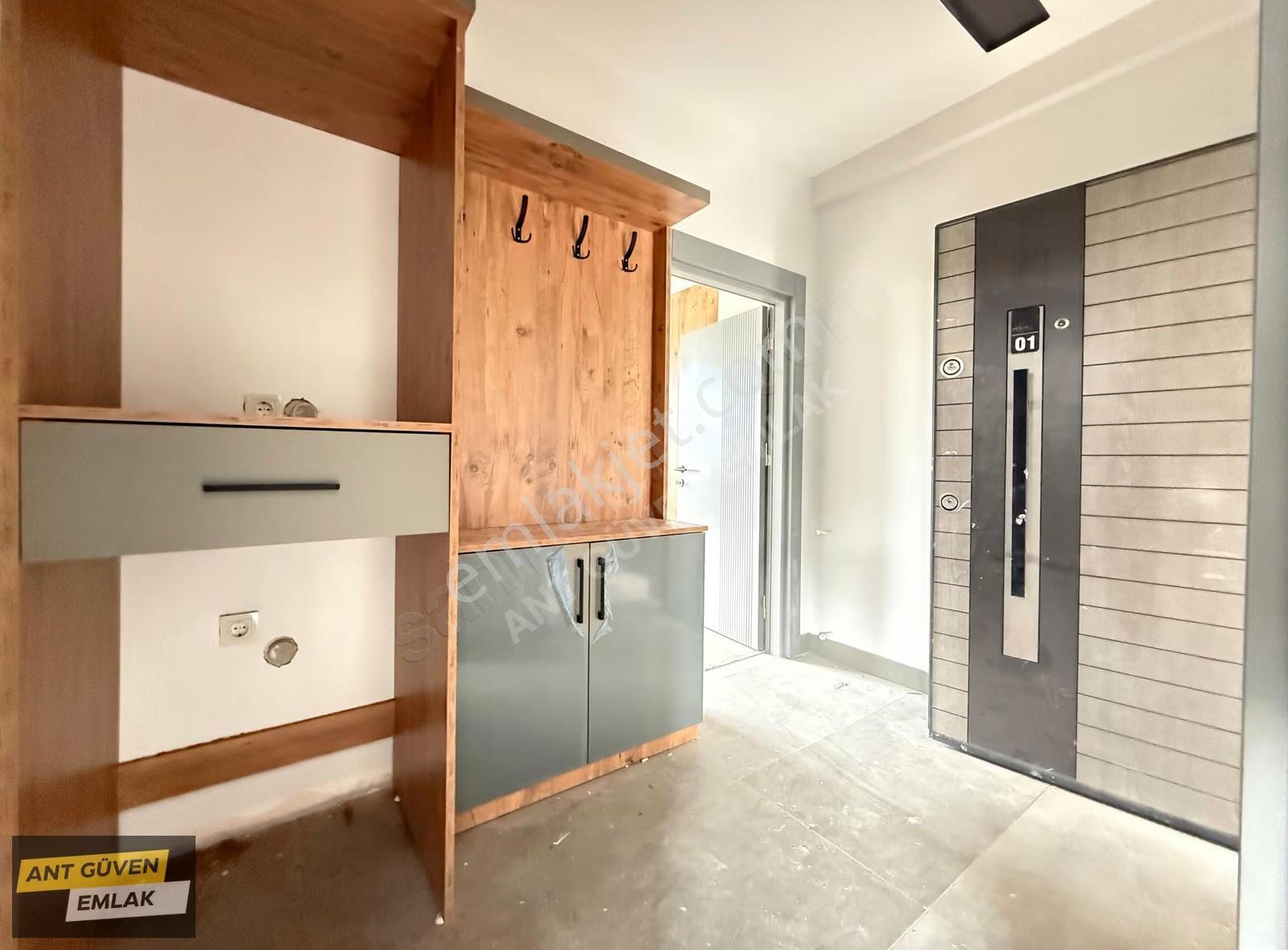 Bahçeyaka'da Yüksek Giriş 1+1 Kiralık Daire - Görsel 17