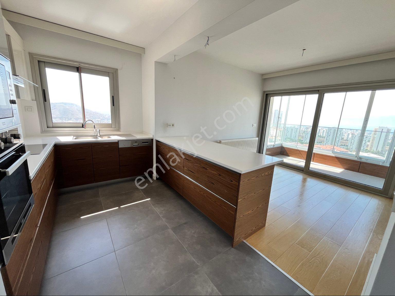 Karşıyaka 360 Sitesi 3+1 Kiralık Daire - Görsel 11
