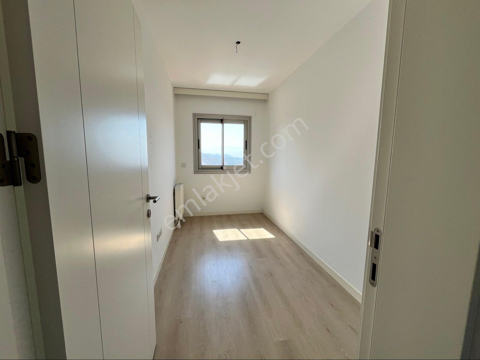 Karşıyaka 360 Sitesi 3+1 Kiralık Daire - Görsel 28