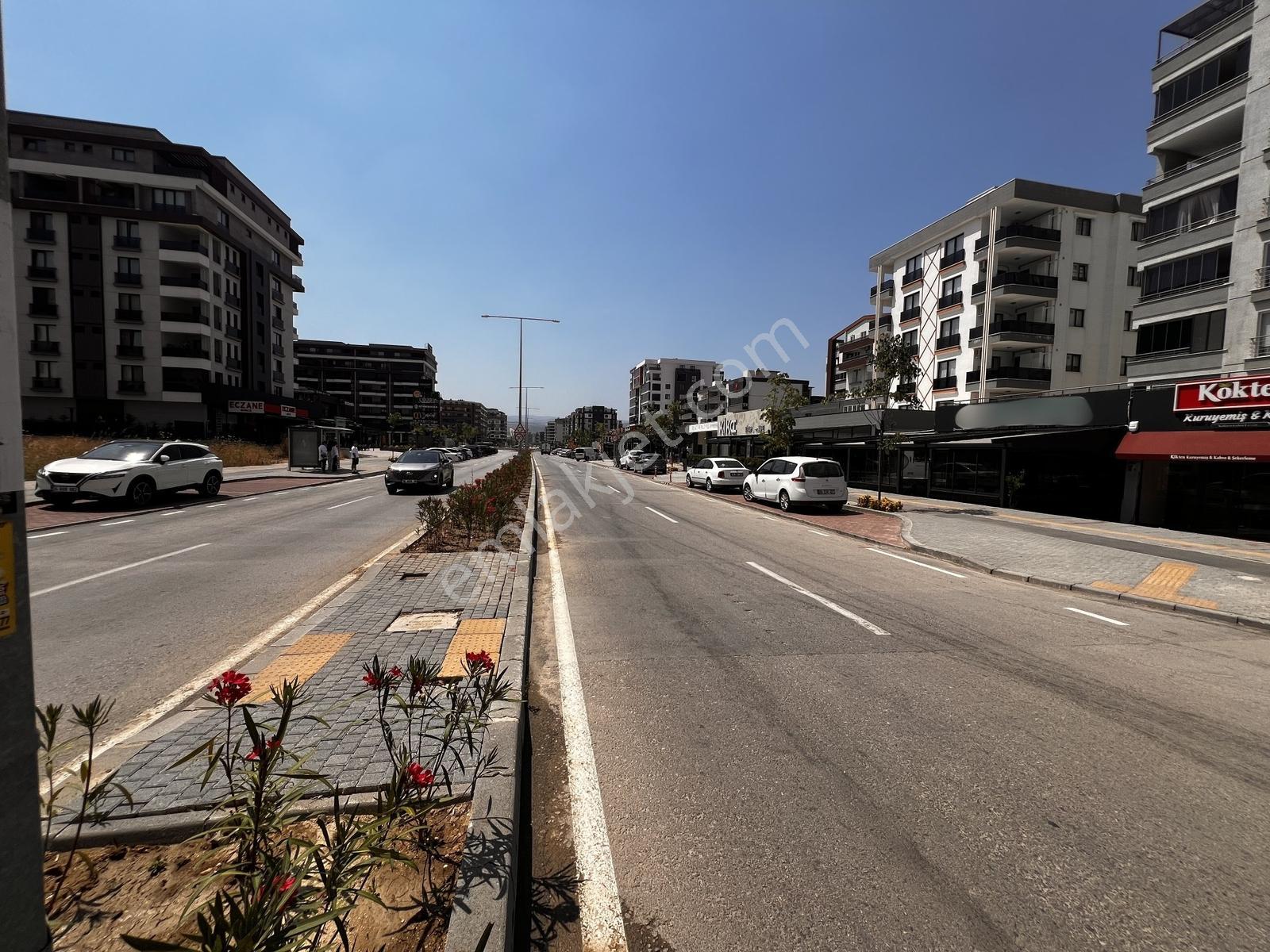 Nilüfer Balkan Mahallesi Bulvara Cephe 360m2 Kiralık Dükkan - Görsel 11