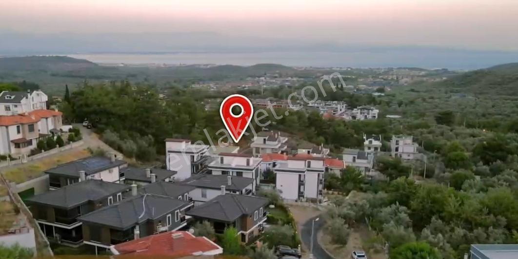 Deniz Manzaralı Triplex Havuzlu Villa - Görsel 9
