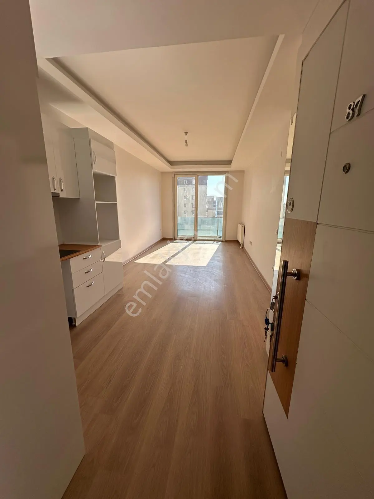 Esenyurt Merkezde Satılık 1+1 Daire