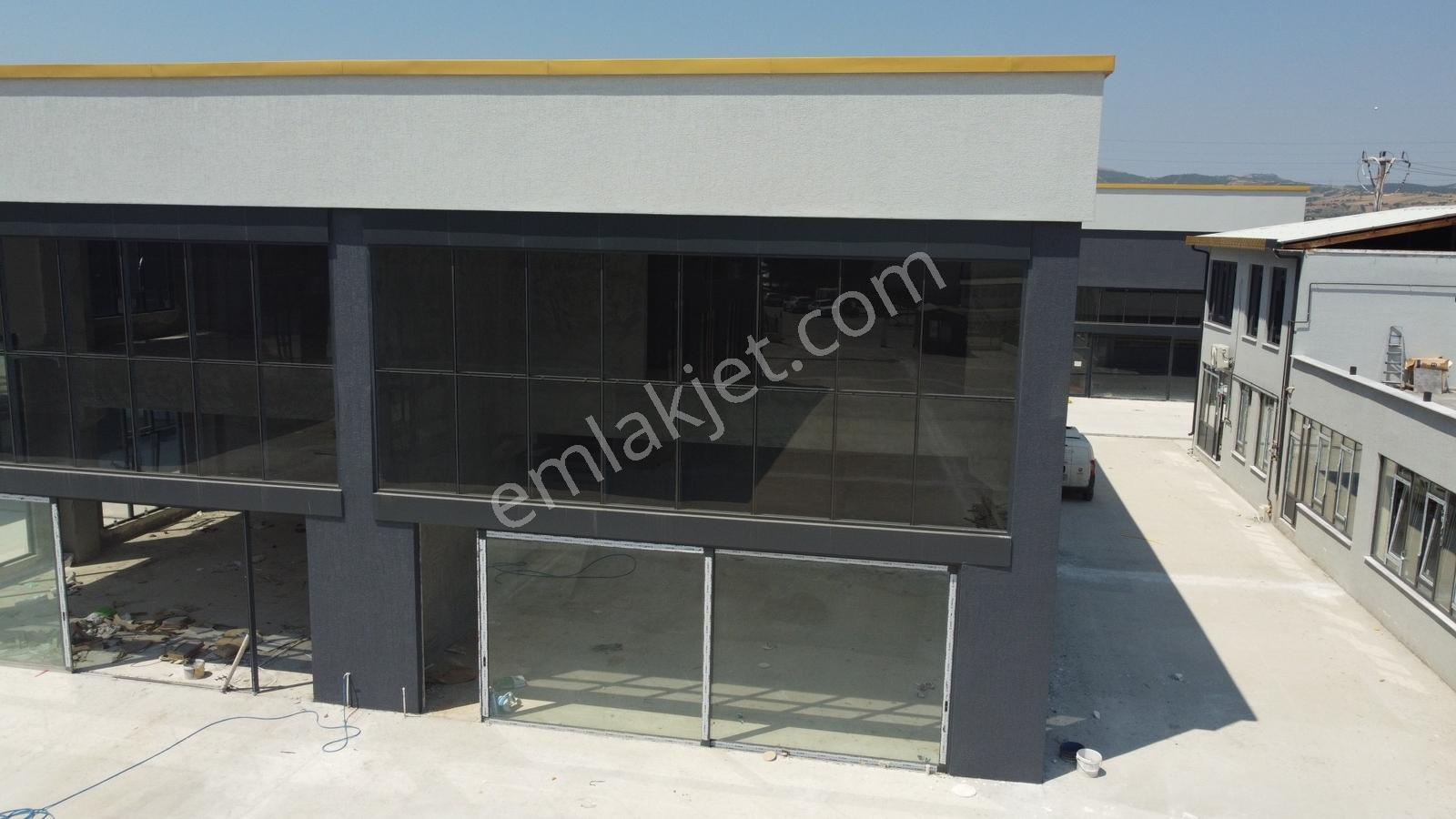 Karataş'tan 200 M2 Galeri Sitesinde Satılık Sıfır Dükkan - Görsel 33