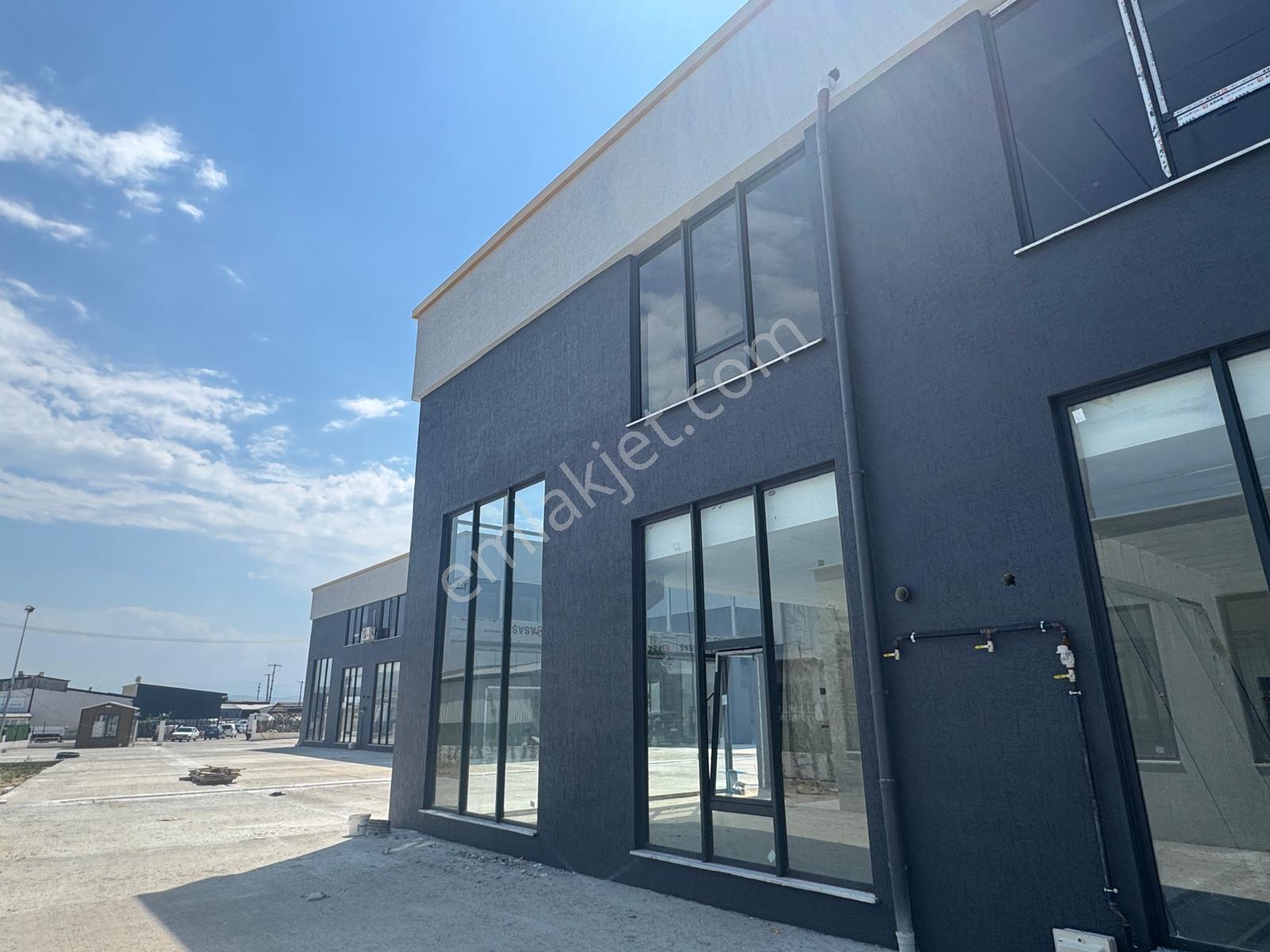 Karataş'tan 200 M2 Galeri Sitesinde Satılık Sıfır Dükkan - Görsel 7