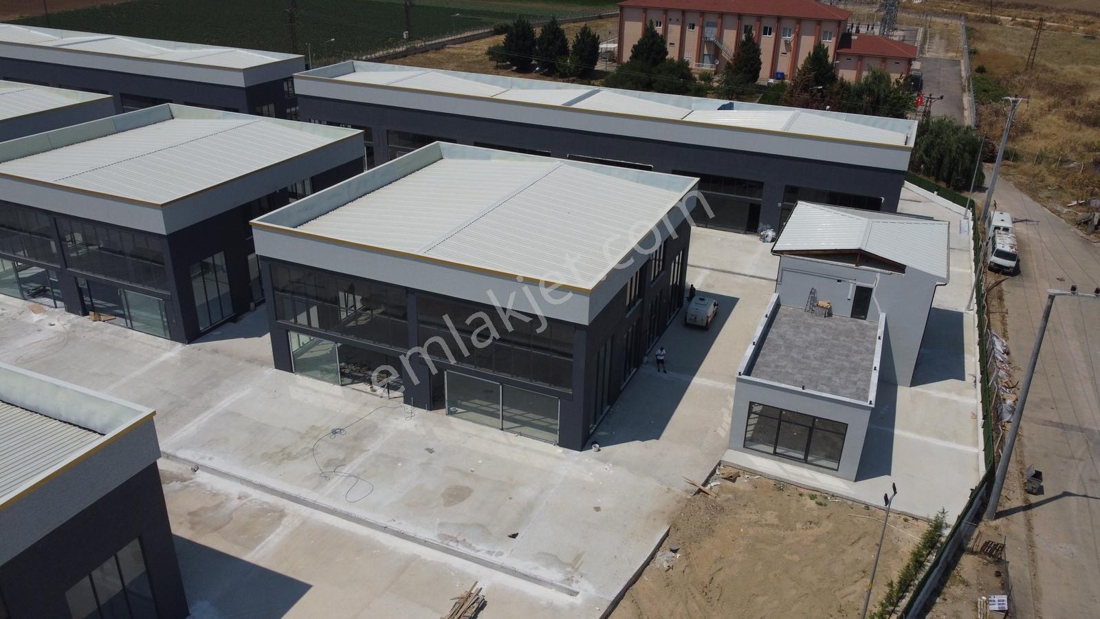 Karataş'tan 200 M2 Galeri Sitesinde Satılık Sıfır Dükkan - Görsel 34