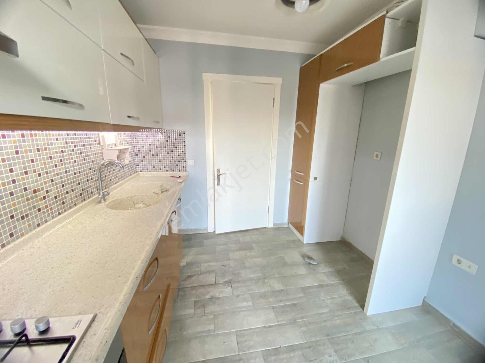 Kiralık 3+1 Çok Geniş Ferah Anayola Sıfır - Görsel 31