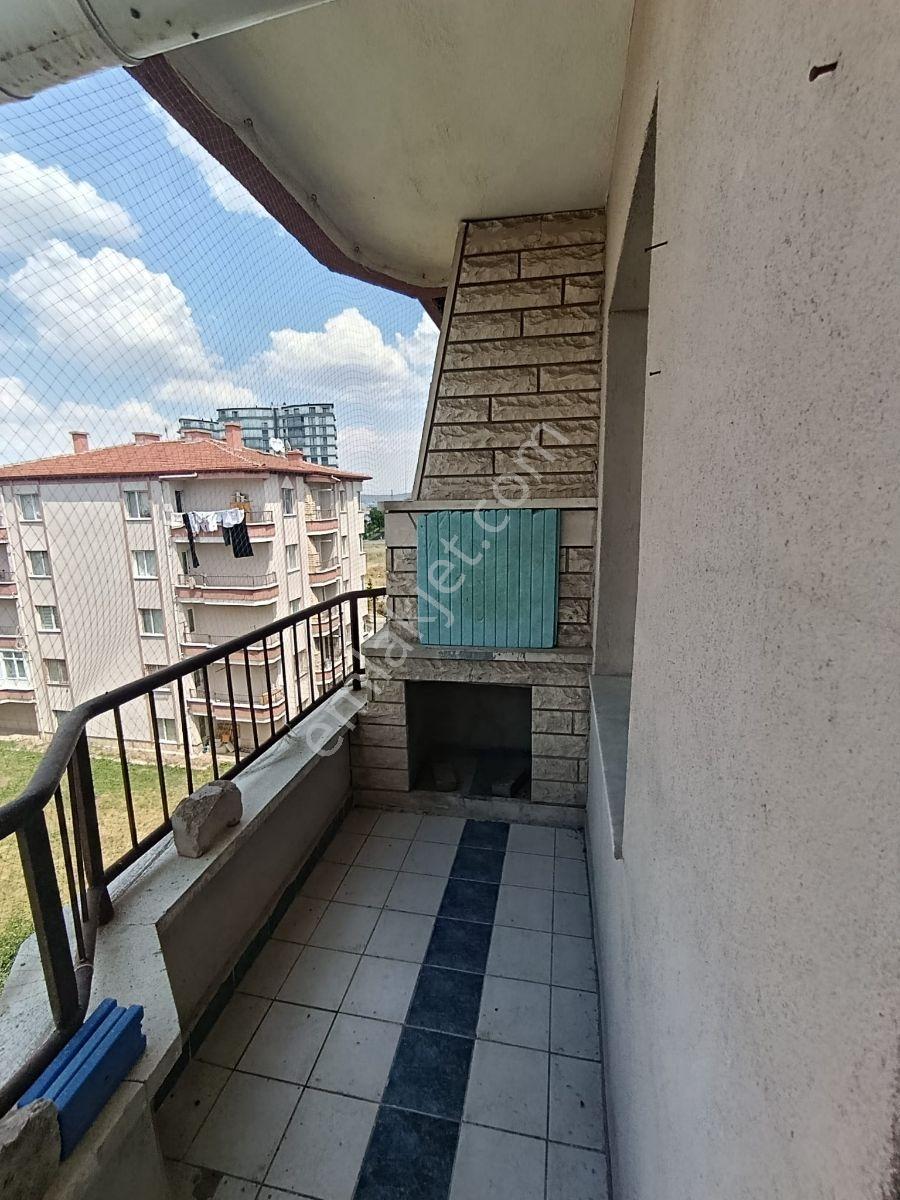 Pırlanta'dan Uydukent Zafer Sitesinde 2+1 Geniş Kiralık Daire - Görsel 9