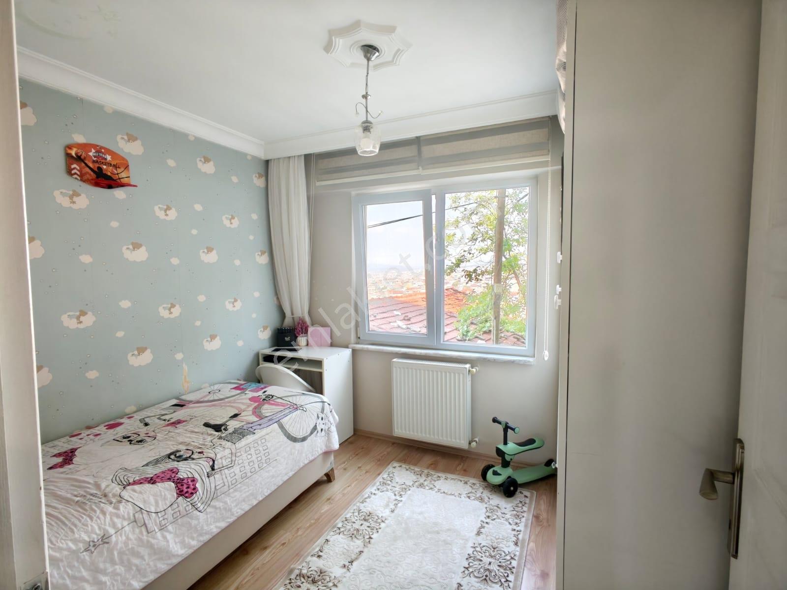 Remax Leon Emirsultan ' Da Masrafsız Manzaralı 2+1 Satılık Daire - Görsel 8