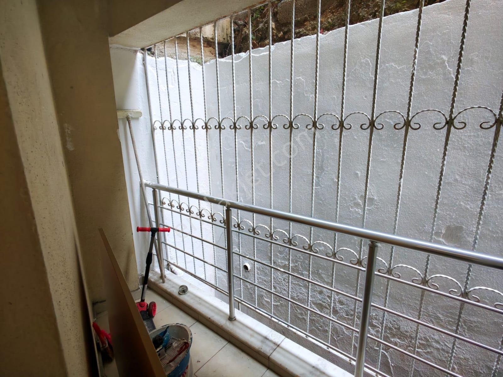 Remax Leon Emirsultan ' Da Masrafsız Manzaralı 2+1 Satılık Daire - Görsel 17