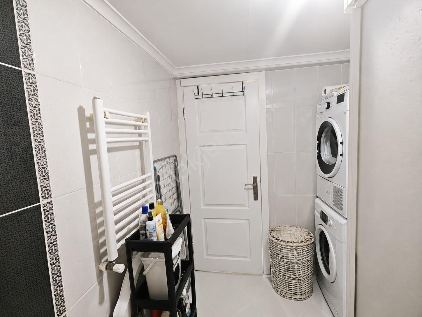 Remax Leon Emirsultan ' Da Masrafsız Manzaralı 2+1 Satılık Daire - Görsel 2