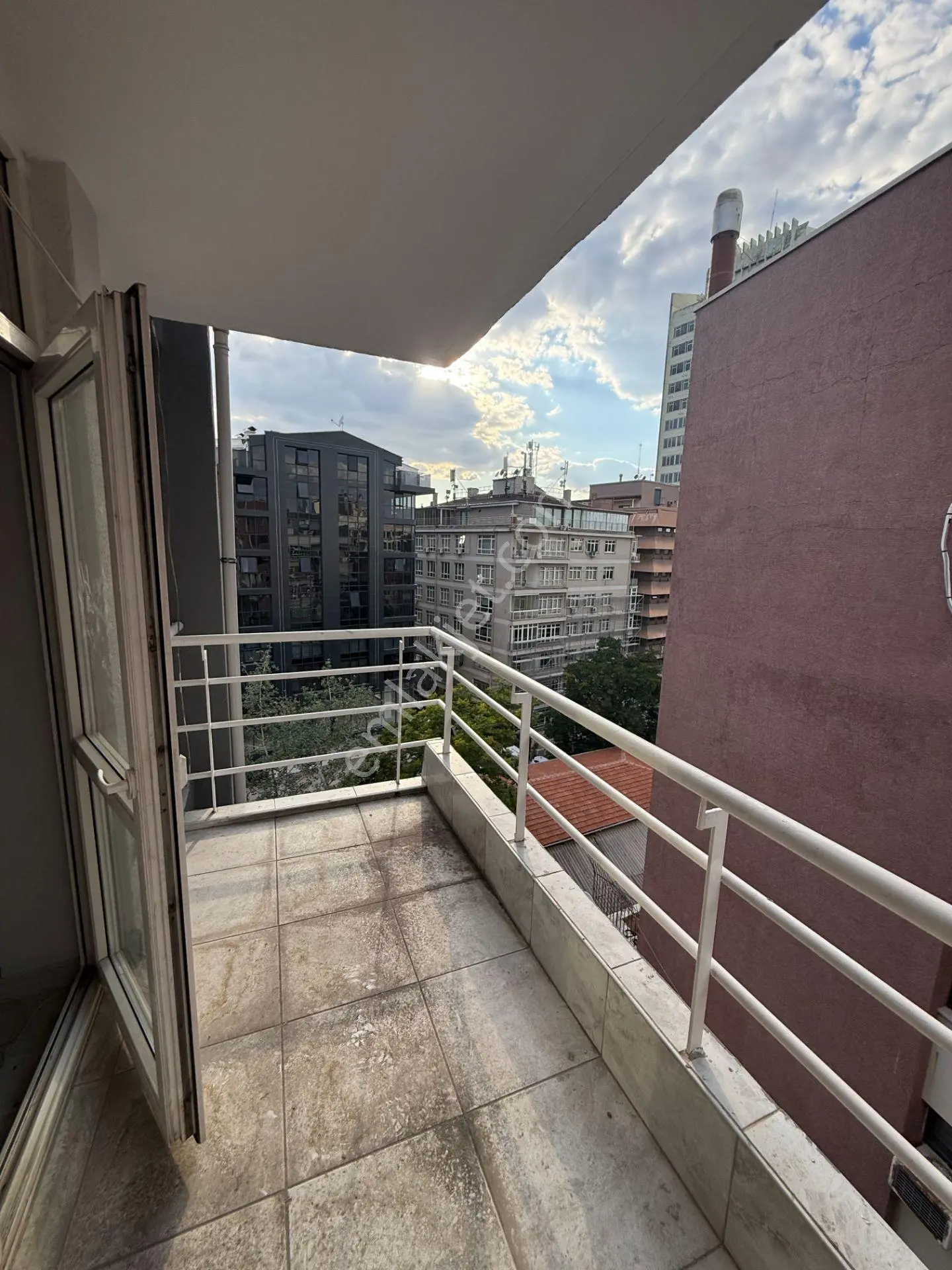 Tunalı Üzeri 3,5+1 155 M2 Ofis Kullanımına Uygun Kiralık Daire - Görsel 7