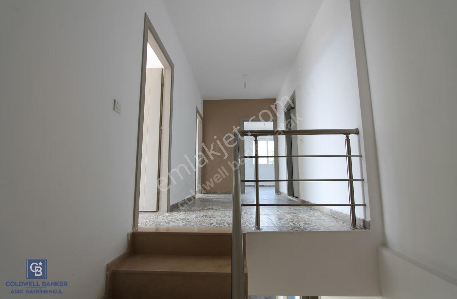 Güzelbahçede Kiralık Villa - Görsel 25