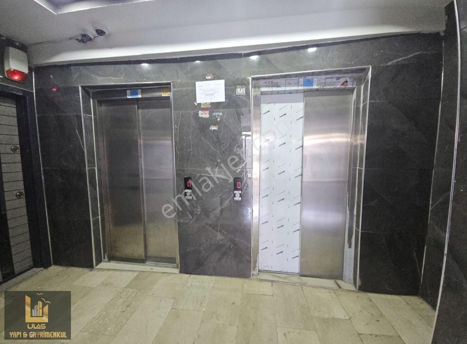 Ulaş Emlaktan Atakentte Satılık Kapalı Otoparklı 2+1 Daire - Görsel 3