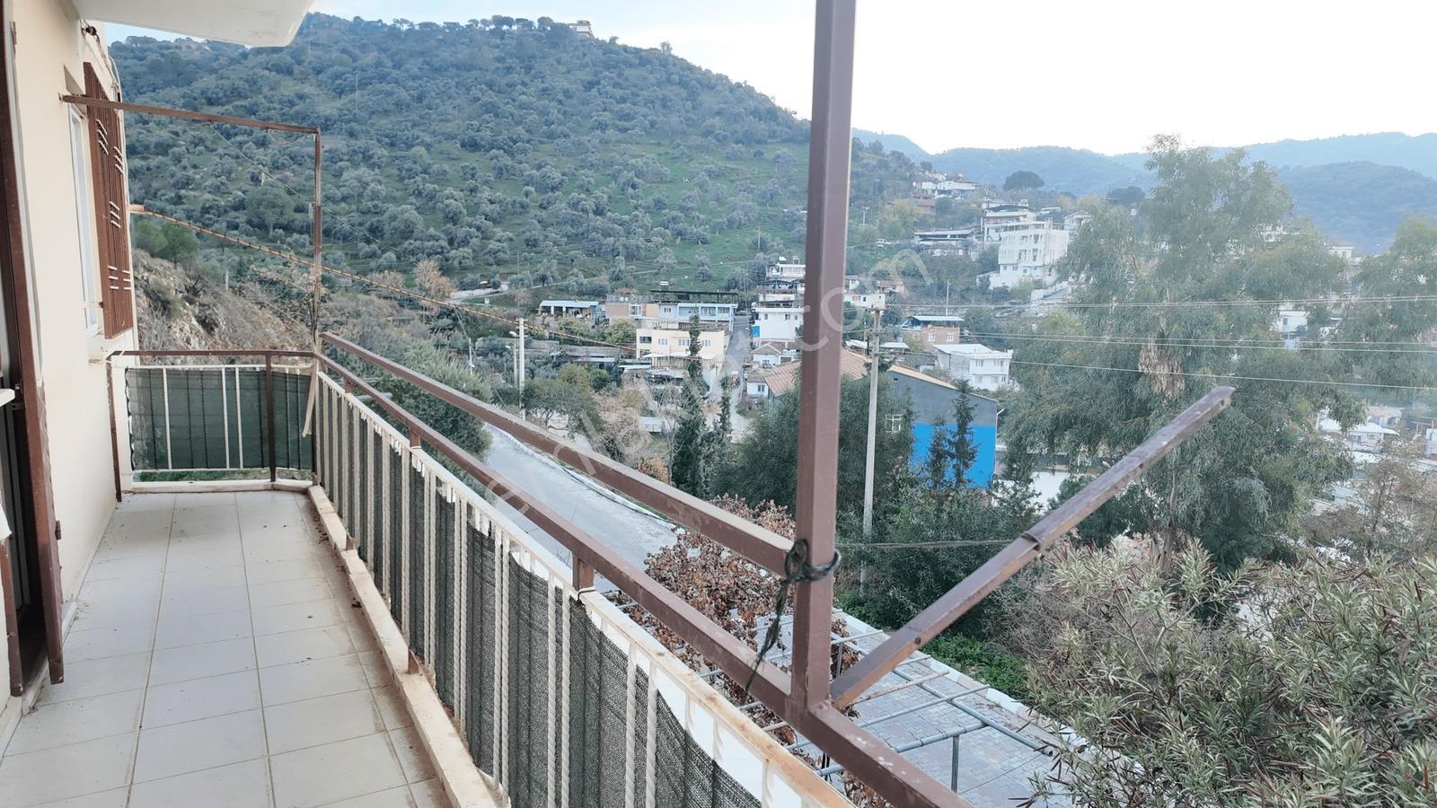 Koçarlı / Gündoğan Mahallesi'nde Bahçeli,doğalgazlı,müstakil Ev! - Görsel 13