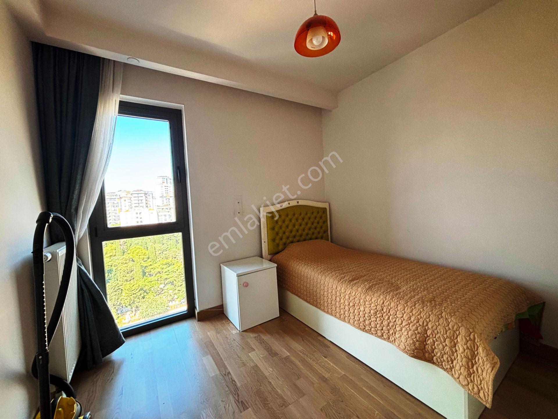 Mesa Marmara'da 11.kat Deniz Manzaralı Full Mobilyalı Kiralık 3+1 - Görsel 8